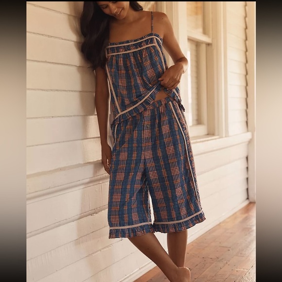 Anthropologie Other - Anthropology LyreBird Ruffle Bermuda Shorts.